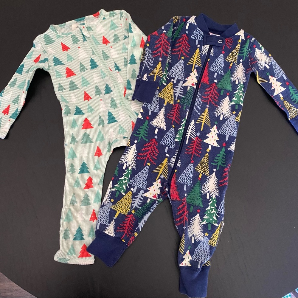 Lot of 2 holiday sleepers